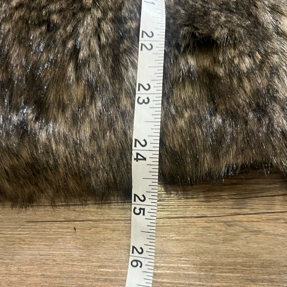 Abercrombie & fitch faux fur brown vest - Picture 5 of 12